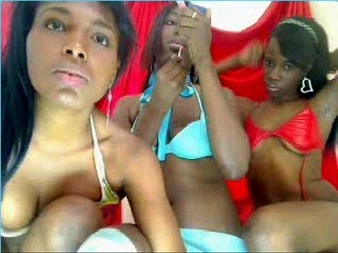 Ebony lesbians threesome