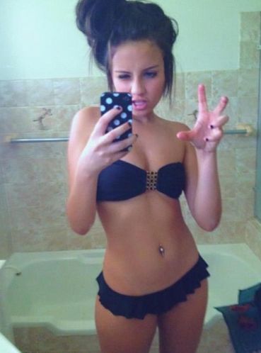 Self Shot Hot Pics