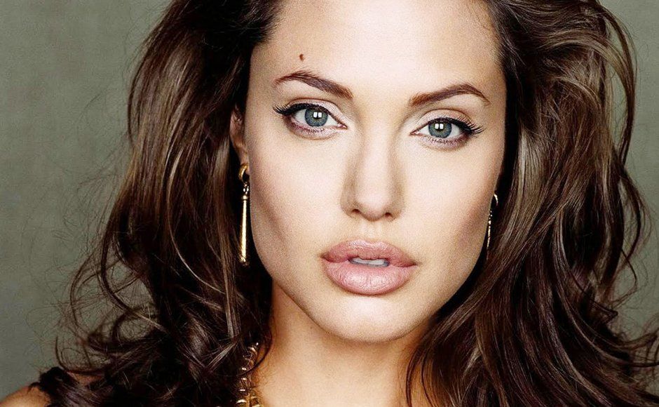 Angalena jolie naked pictures