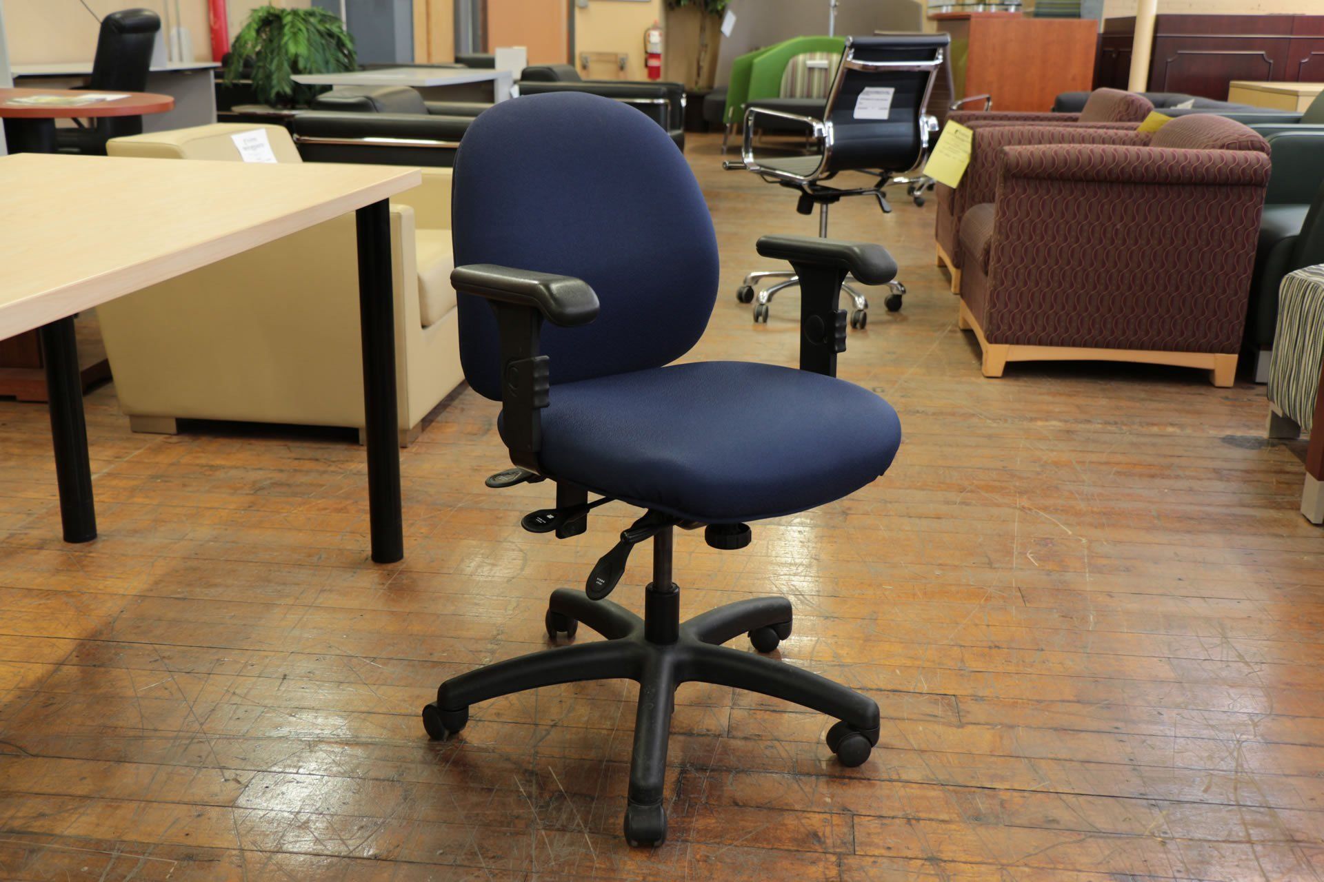 best of Office furniture lick C