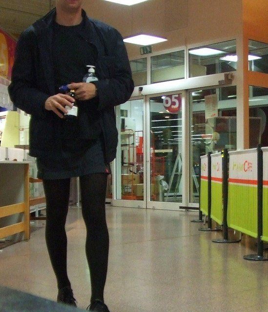 Watson reccomend Would man wearing pantyhose be noticed