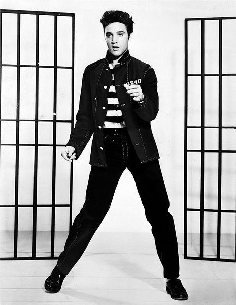 Elvis swinging hips