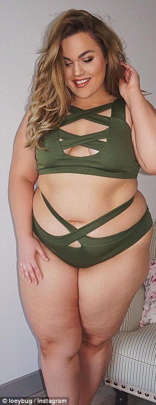 Fat lady in bikini panties