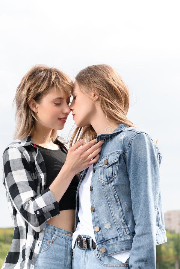 best of Lesbian outdoor Kiss